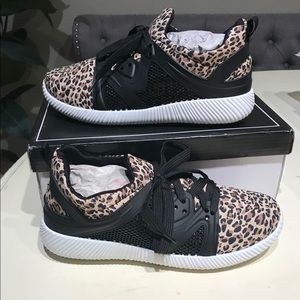 SOLD Qupid leopard cheetah print shoes 8.5 women